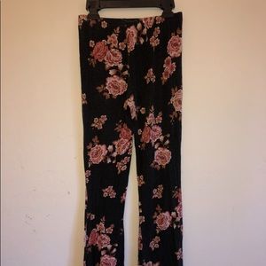 Floral flared pants
